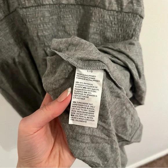 NWT White House Black Market Kimono Sleeve Comfort Waist Dress Metallic Silver - Picture 5 of 7